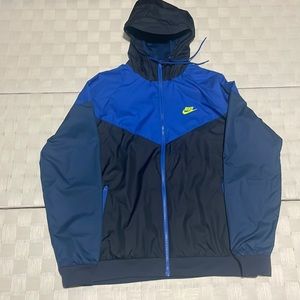 Mens Nike zip up windbreaker jacket XL